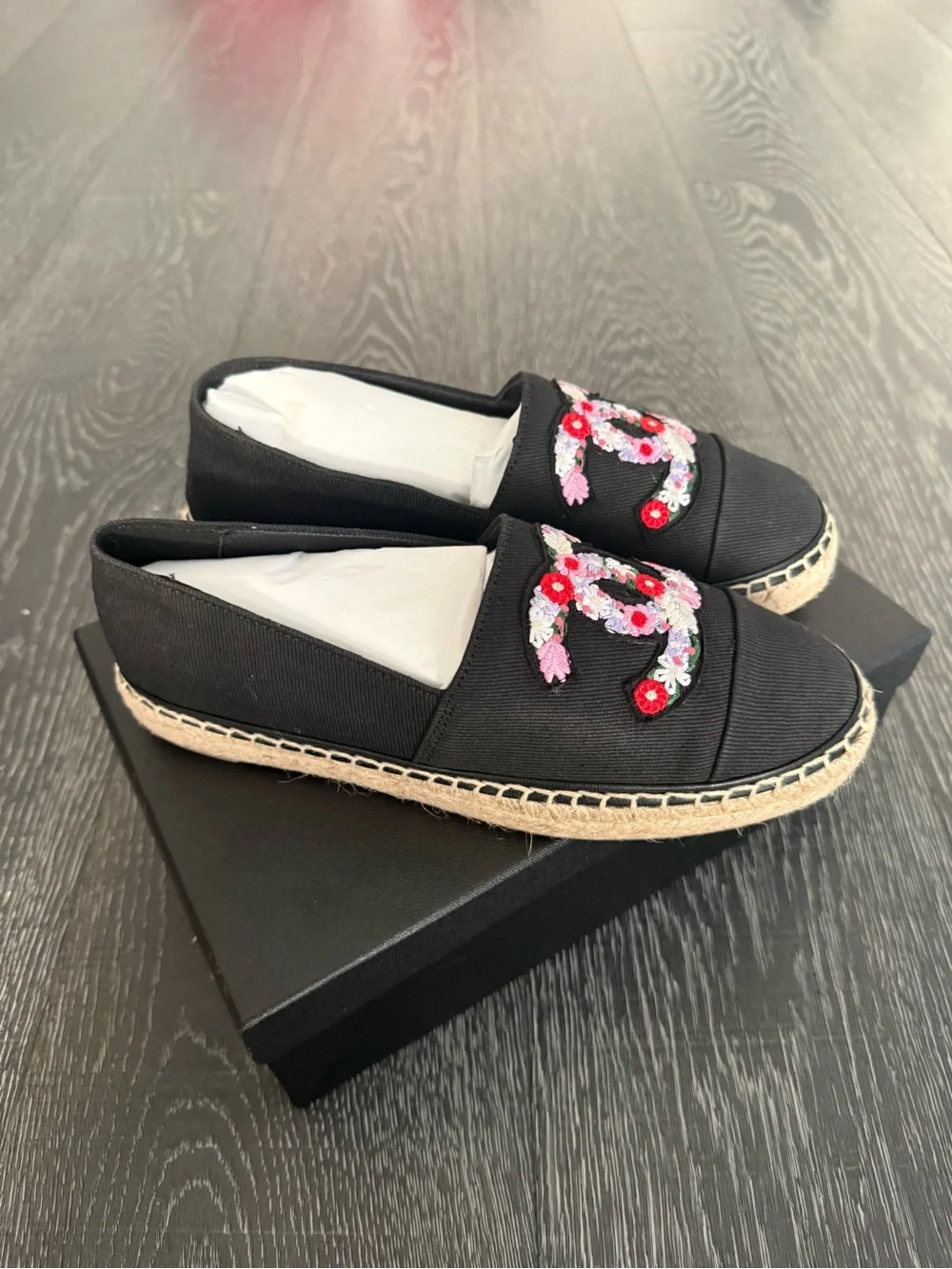 Chanel Embroidered Floral CC Espadrille Brand New